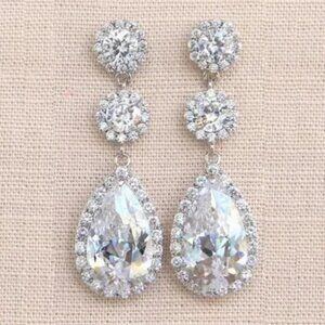 NEW 925 STERLING SILVER DIAMOND STUD EARRINGS